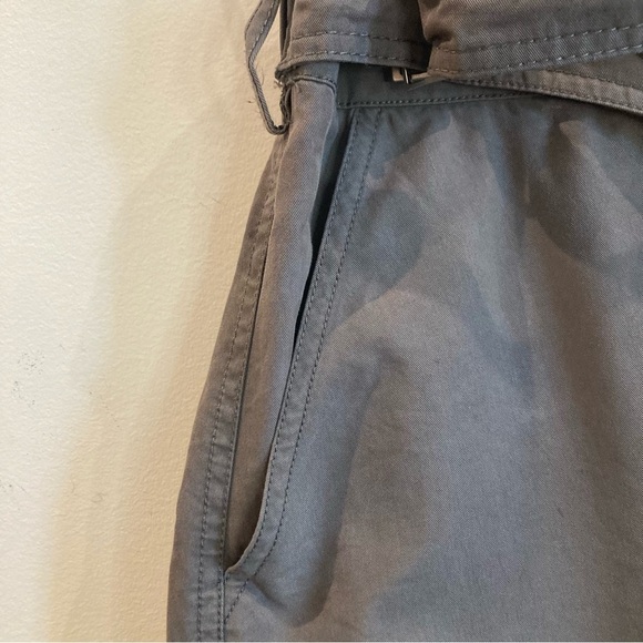 BASIC HOUSE Sz 26 Cargo Style Pants Buckle Closure Pockets Elastic Hemline Pants - Picture 5 of 16